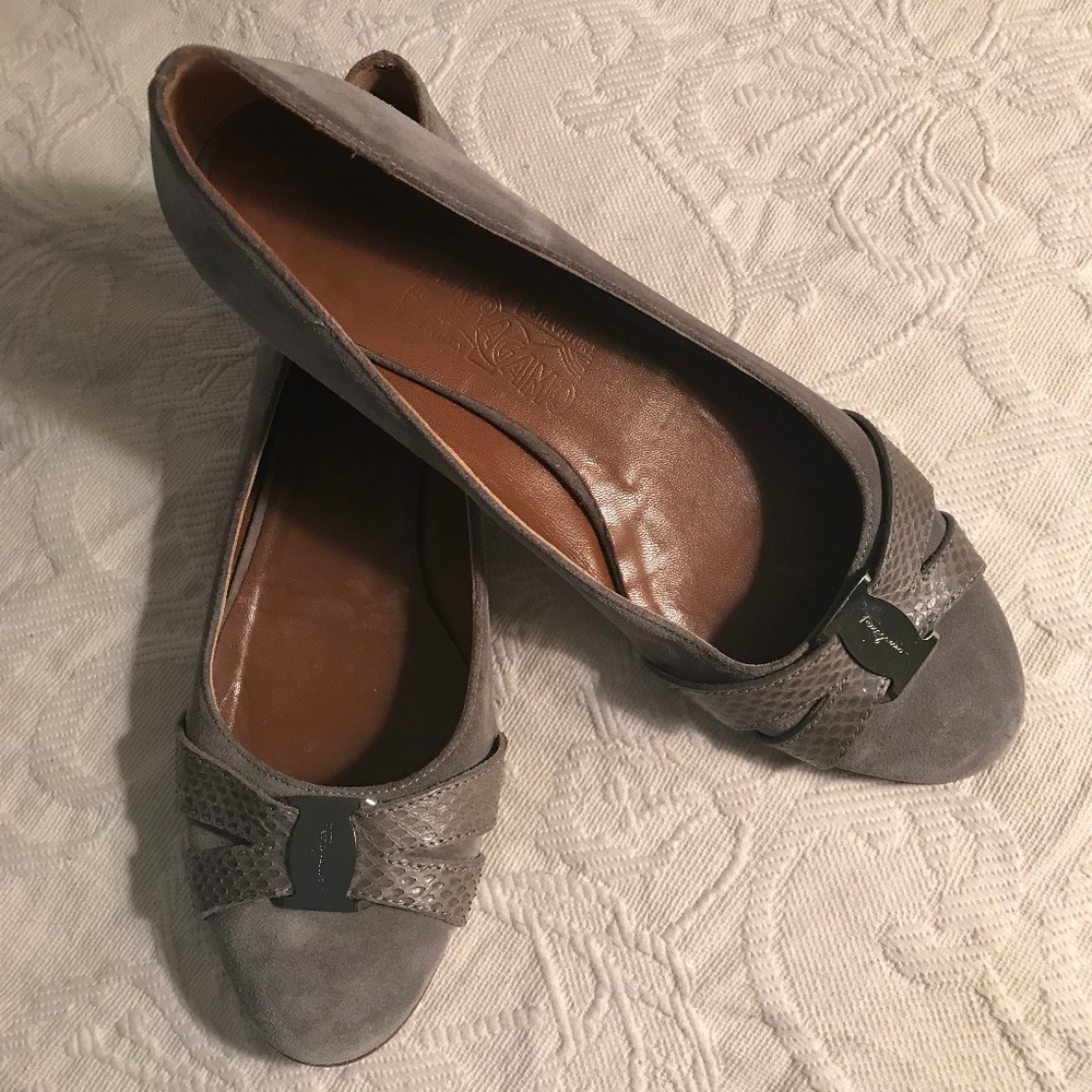 Salvatore Ferragamo flats